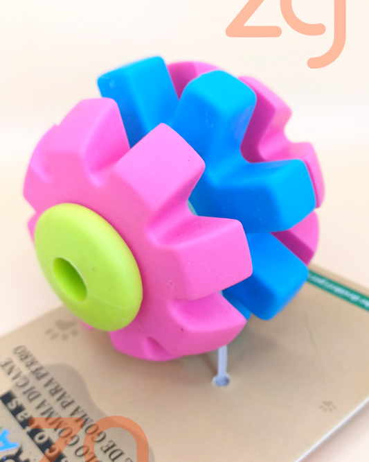Pelota de goma para mascota con forma de engrane